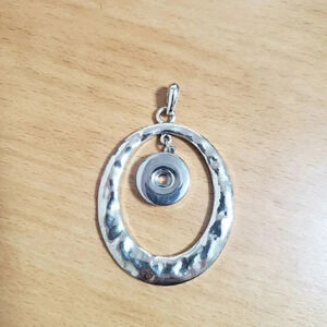 Interchangeable Snap Jewelry Pendant